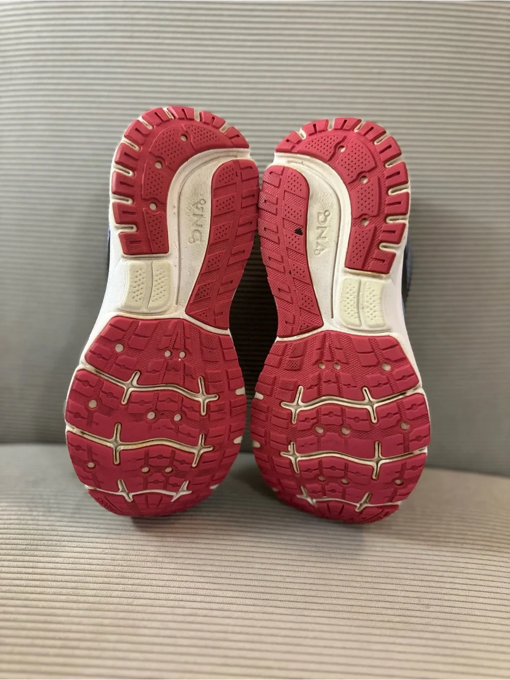 Brooks Women's Trace 2 Running Shoes -Purple Impression/Black/ Pink - size 7.5